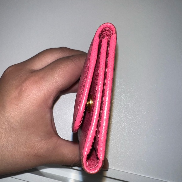 Prada Key Holder Pink - Picture 4 of 10